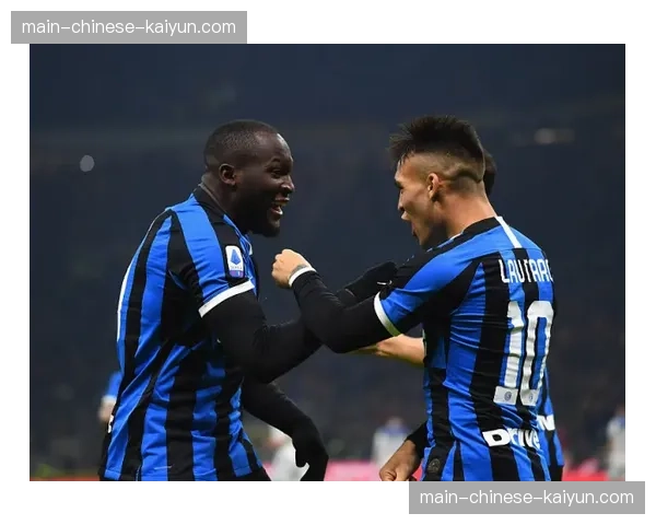 “分析师预测:波加查在米兰-圣雷莫的夺冠概率高达42%” “分析师预测:波加查在米兰-圣雷莫的夺冠概率高达42%”